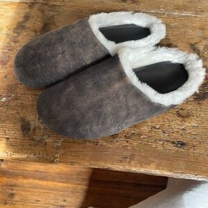 Rachel Comey Brown Slippers/Shoes with White Lining